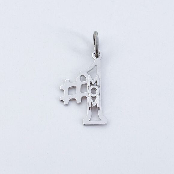 Vintage Beau Sterling Silver 925 "#1 Mom" Pendant - Picture 2 of 6